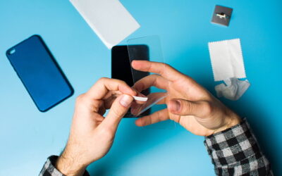 Does the iPhone 14 need a screen protector?