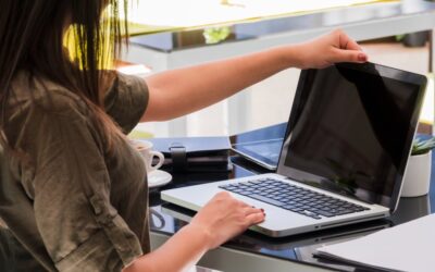 What Customers Should Look for Before Purchasing Used Laptops in Singapore