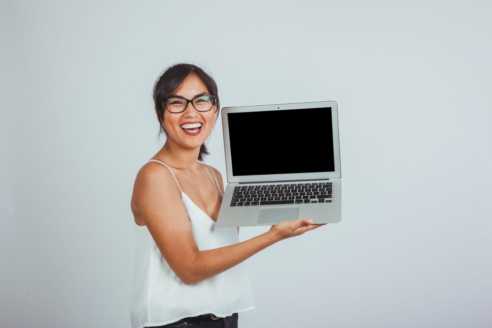 Pre-Owned Laptops Singapore: A Smart Buying Guide